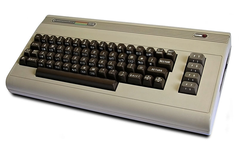 Hình ảnh sắc nét và âm thanh sống động đưa bạn trở lại những ngày tuổi thơ với trò chơi huyền thoại như Mario, Pac-Man, hay Donkey Kong. Translation: Let\'s go back to the golden age of entertainment computers with Commodore