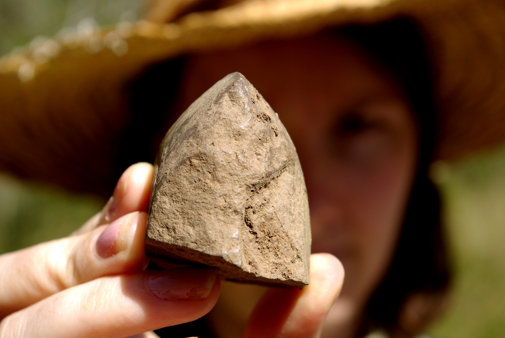 New find challenges 'simple' Australian artefacts assumption