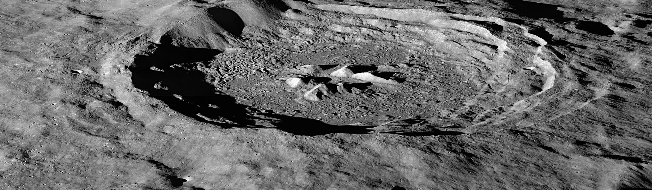Что является образованием кратеров на луне. Кратер Терешковой на Луне. Кратер Герцшпрунг на Луне. Кратер на обратной стороне Луны. Посидоний (лунный кратер).