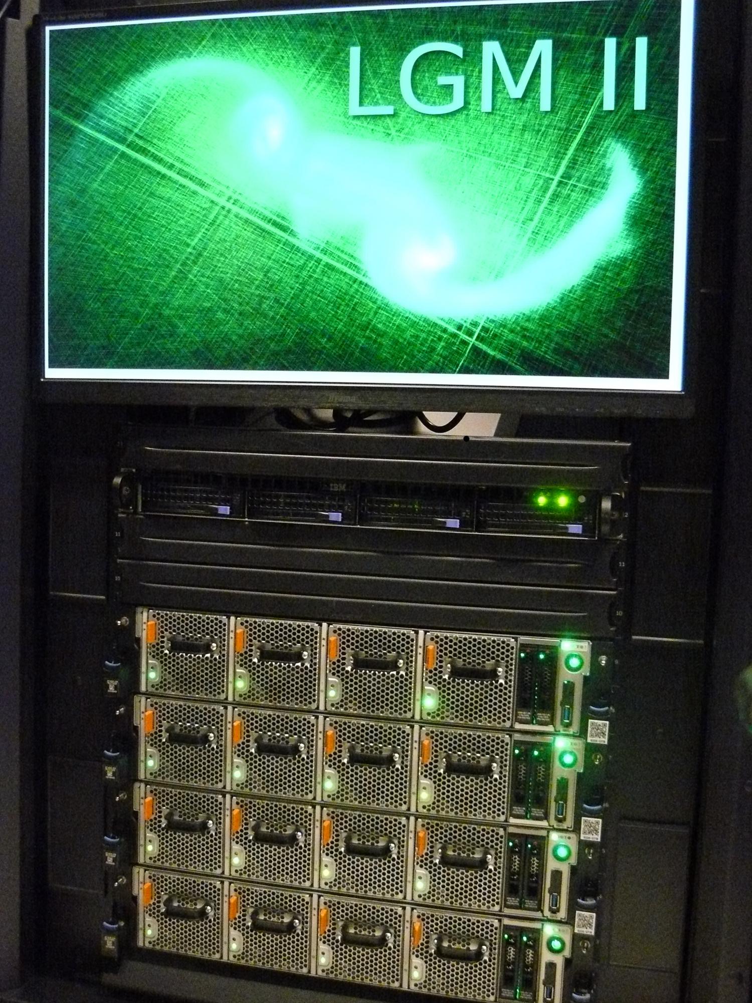 Суперкомпьютер. Зеленый компьютер. Суперкомпьютер Интел. Маленький зеленый компьютер.