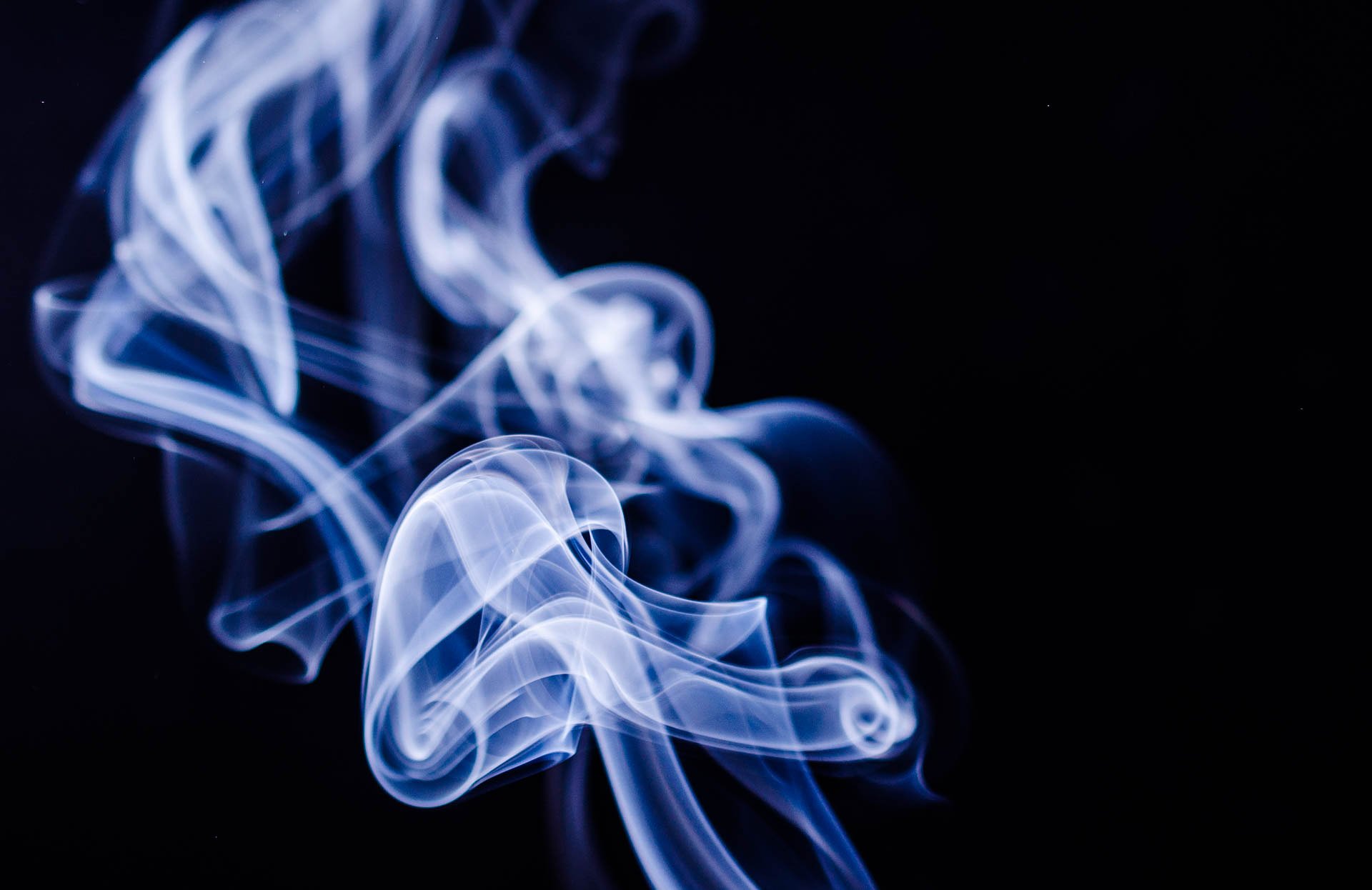 #Large-scale study explores link between smoking and DNA changes across six racial and ethnic groups