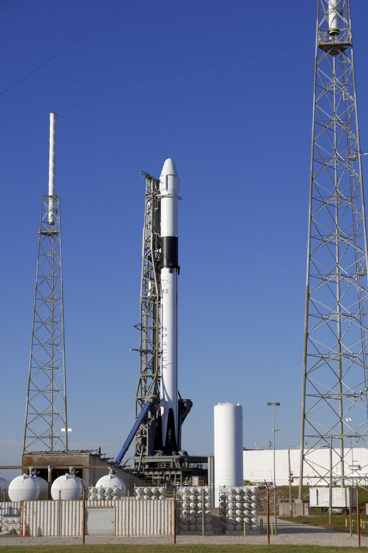 Spacex Delays Space Station Delivery Due To High Wind