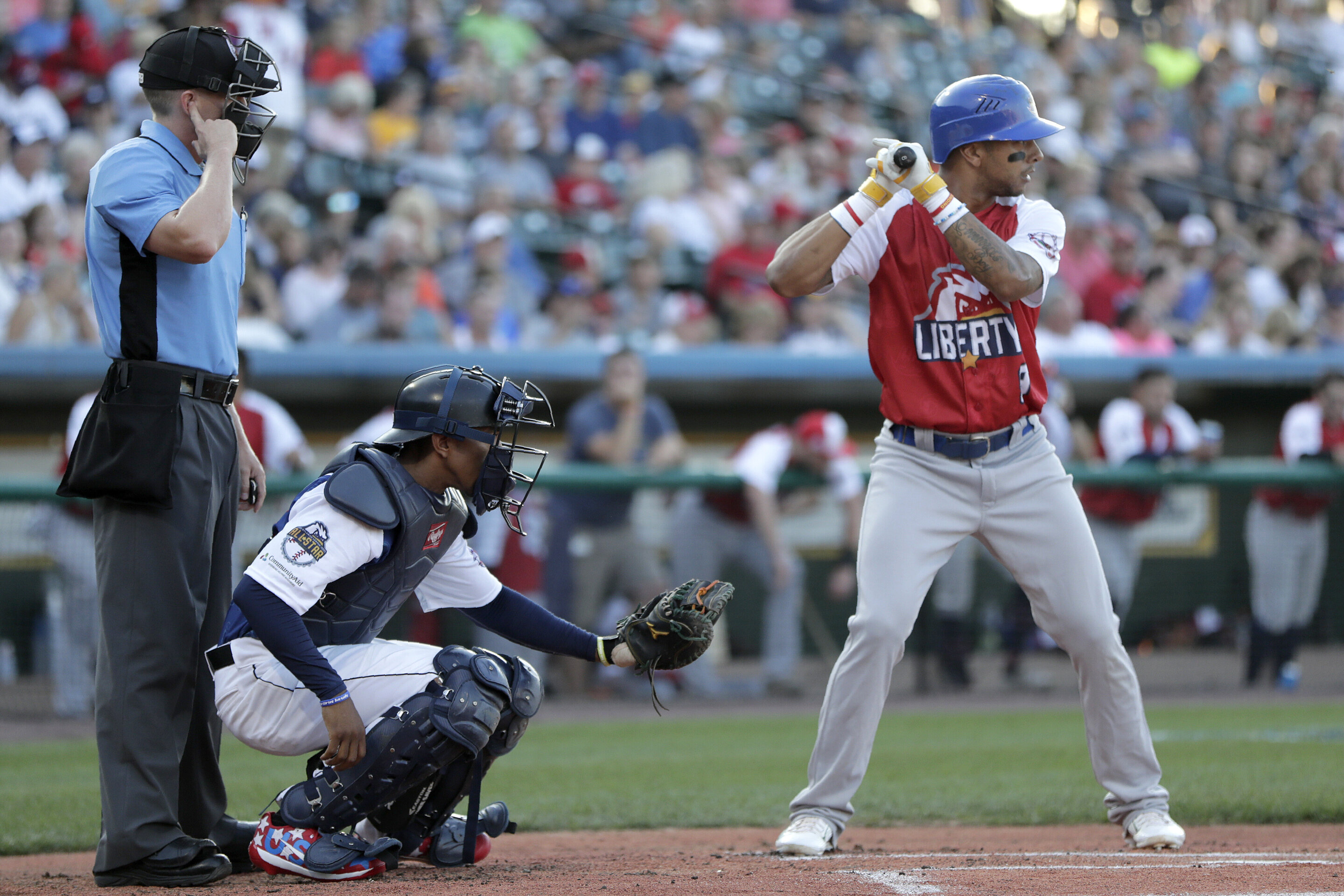 MLB hires first full-time umpire from Puerto Rico