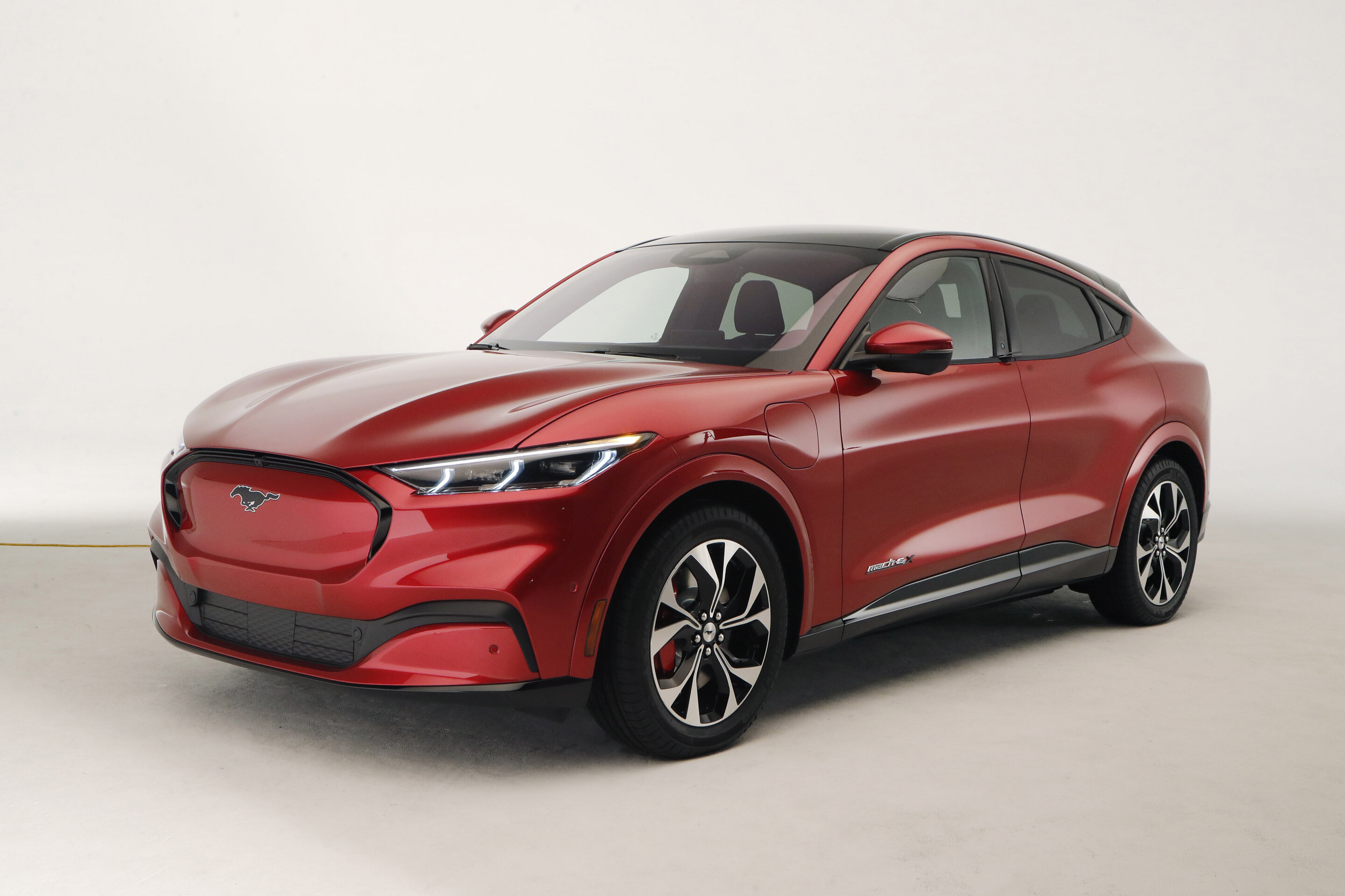 2019 11 ford mustang suv blitz electric