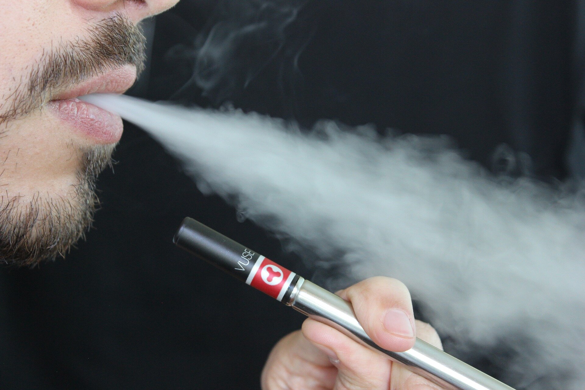 #Tobacco and e-cigs may put healthy young people at risk of severe COVID illness, new research suggests