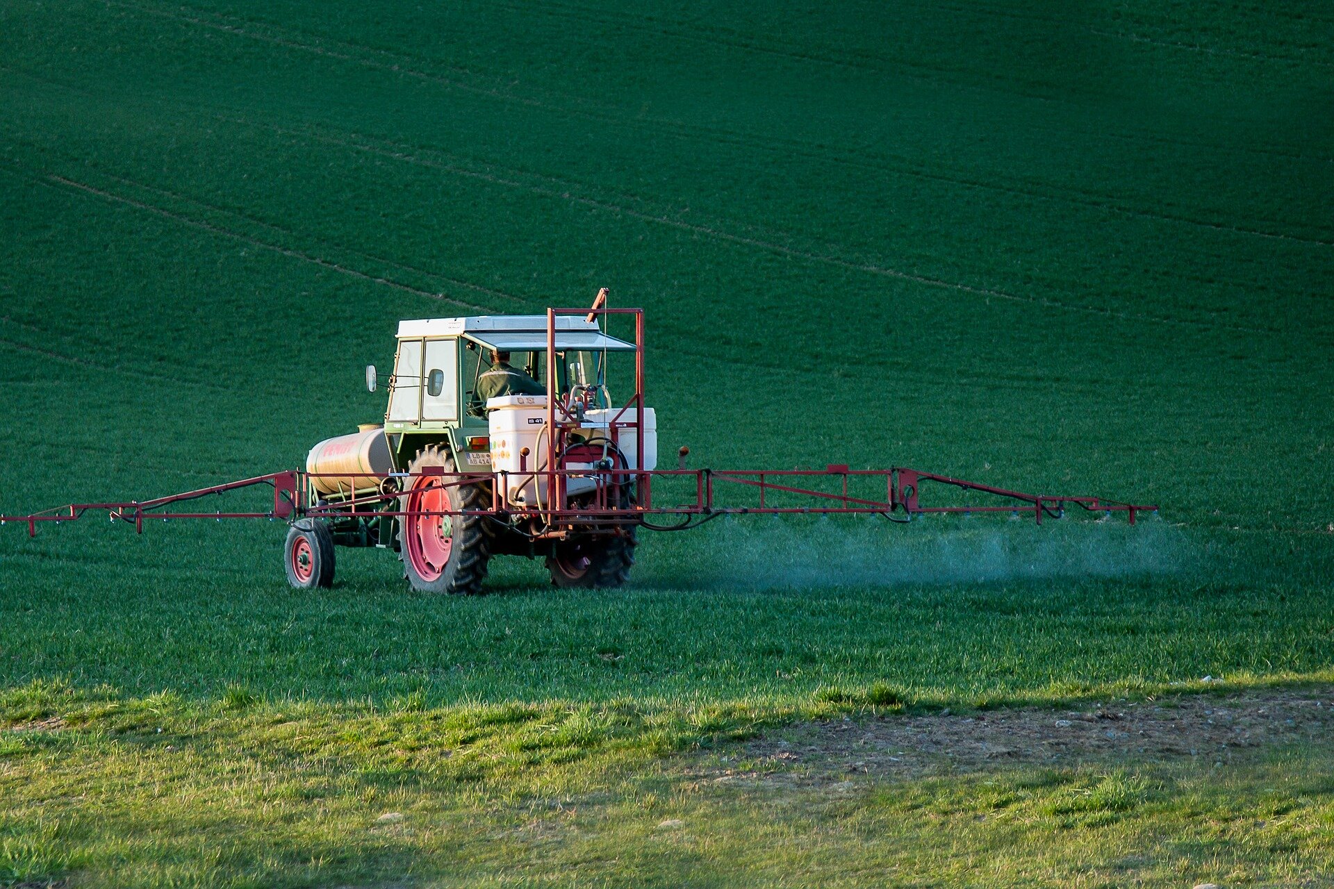 photo of Mexico delays ban on controversial herbicide image