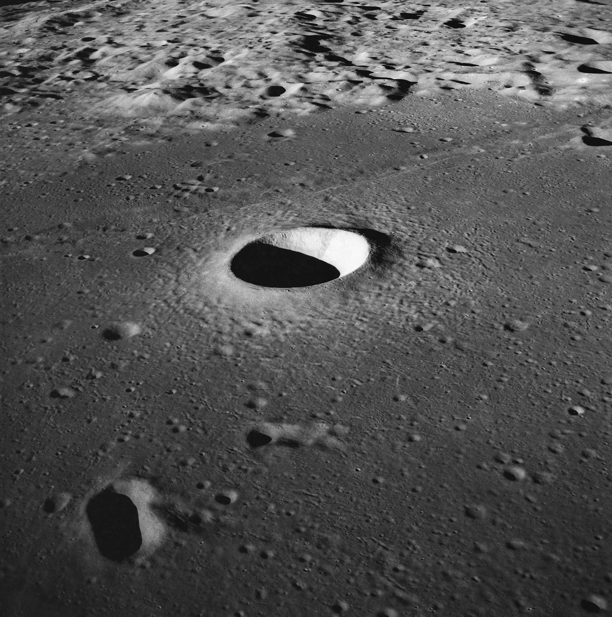 Using AI to count and map craters on the Moon