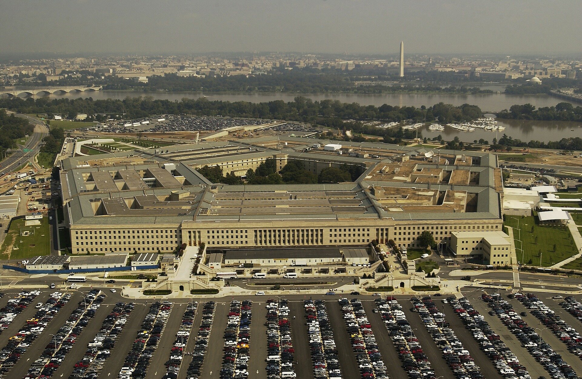 Pentagon awards $9 bn in cloud computing deals to four firms