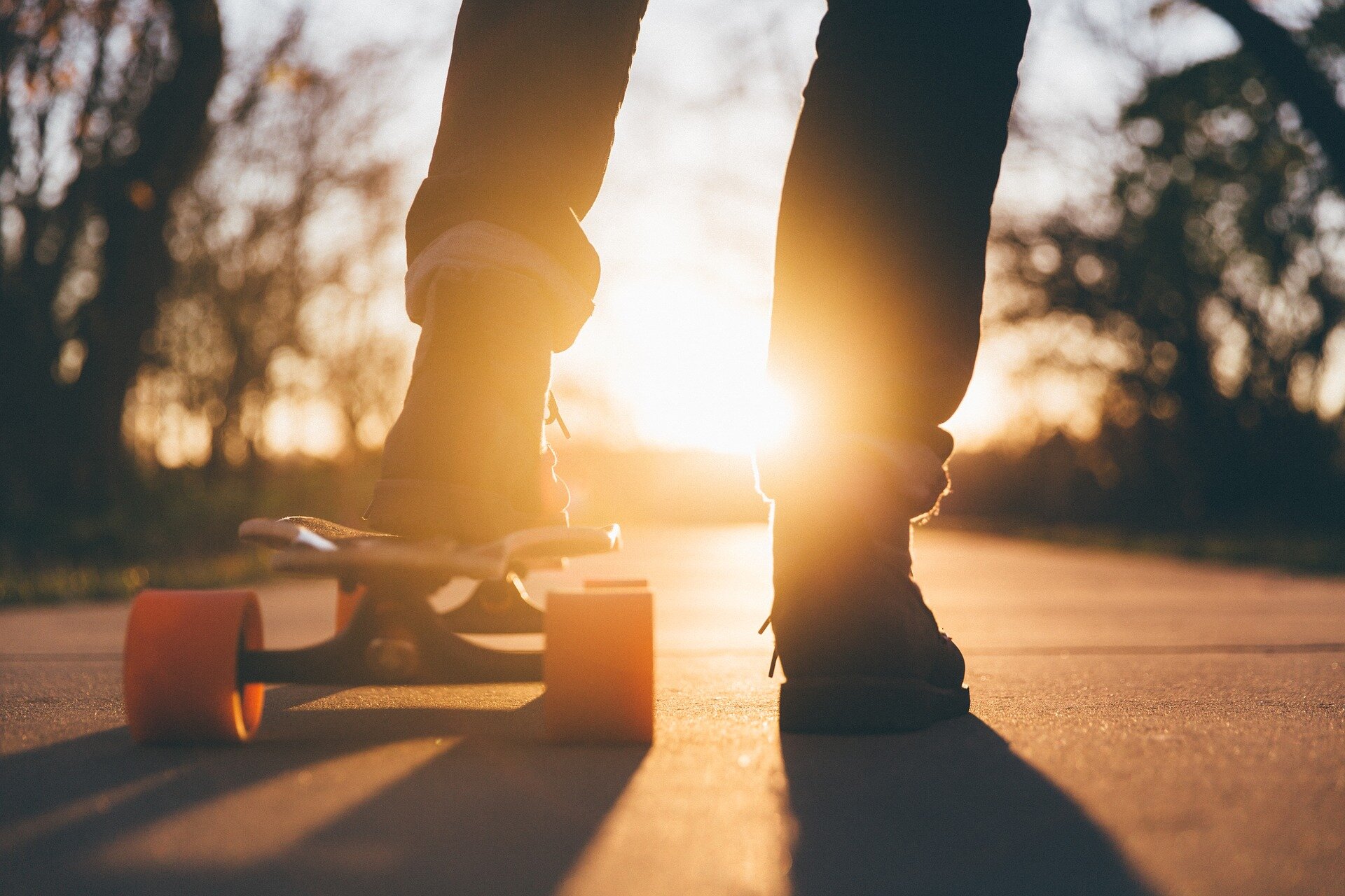 Experiencing the texture of skateboard sounds can help bridge divisions, new research says
