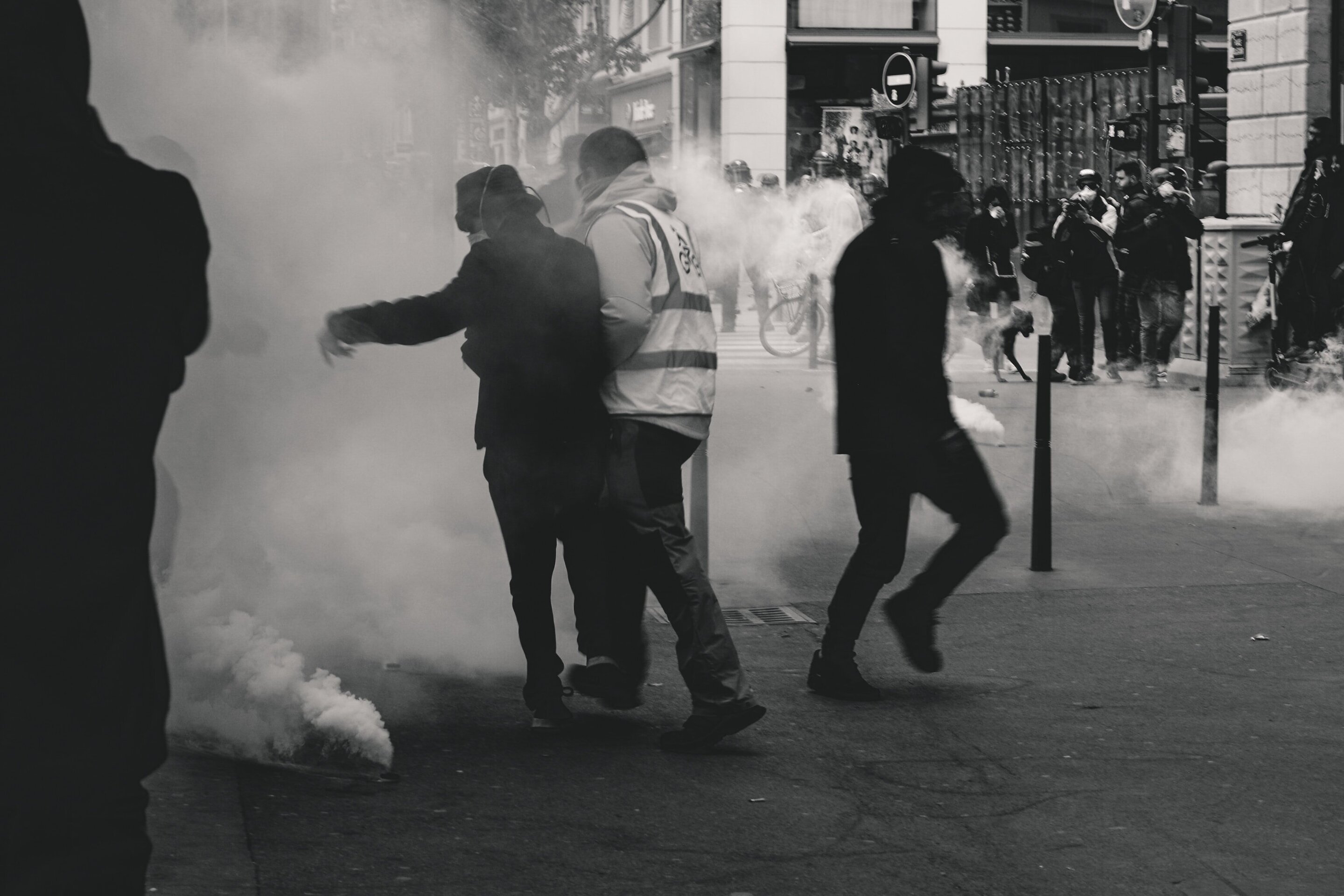 Study suggests link between tear gas exposures and adverse reproductive health outcomes