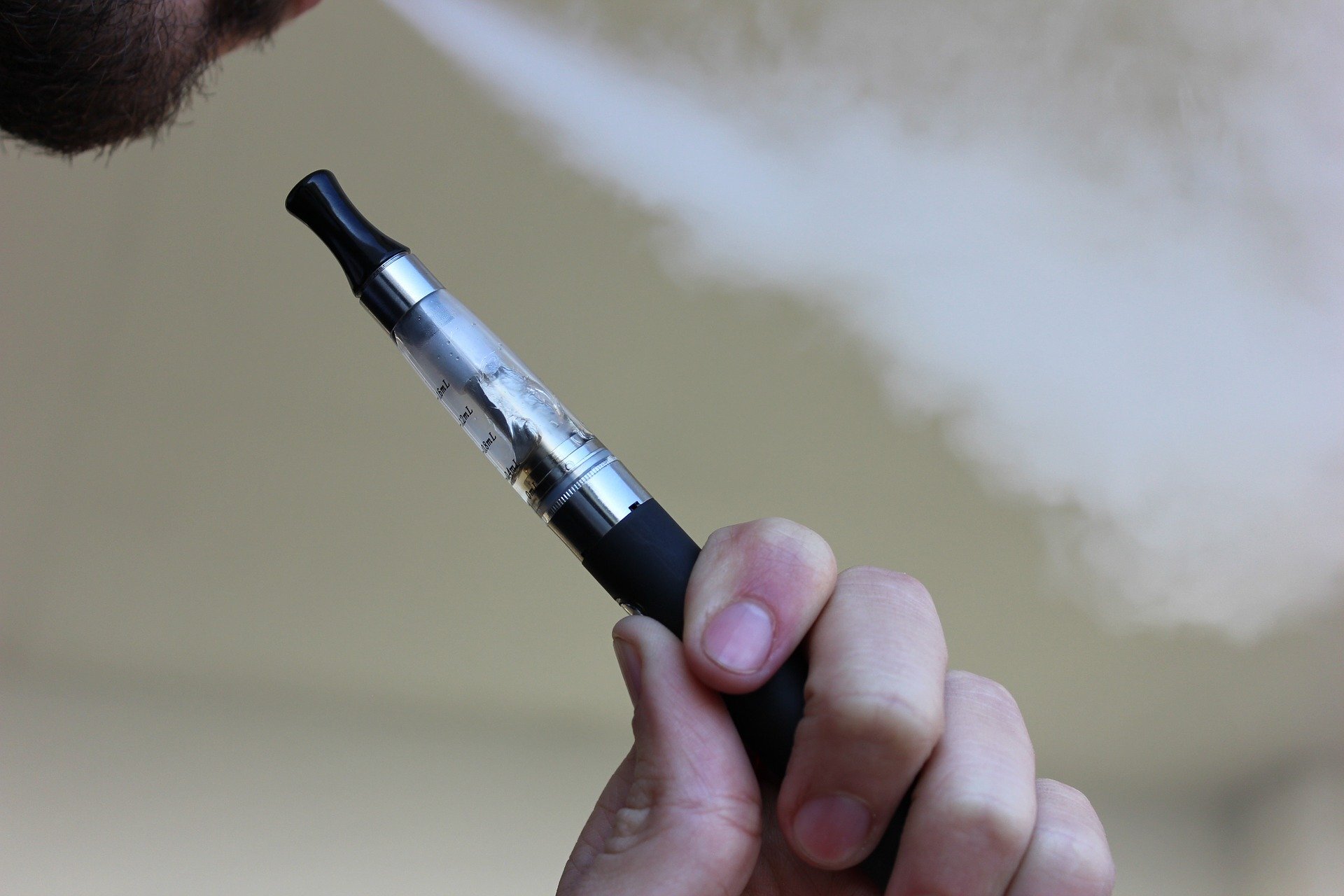 #New studies suggest vaping could cloud your thoughts