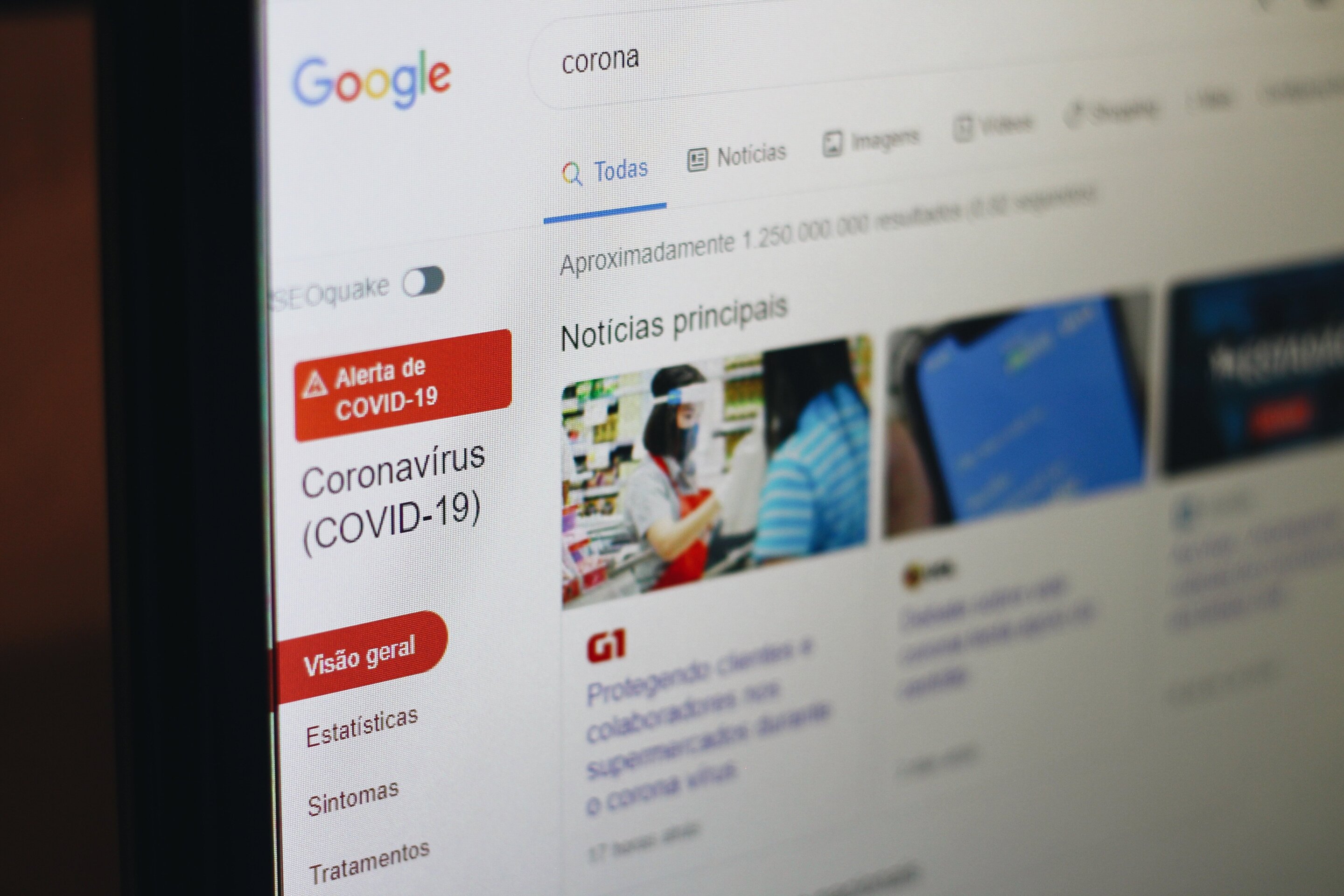 Google tests blocking news content for some Canadians