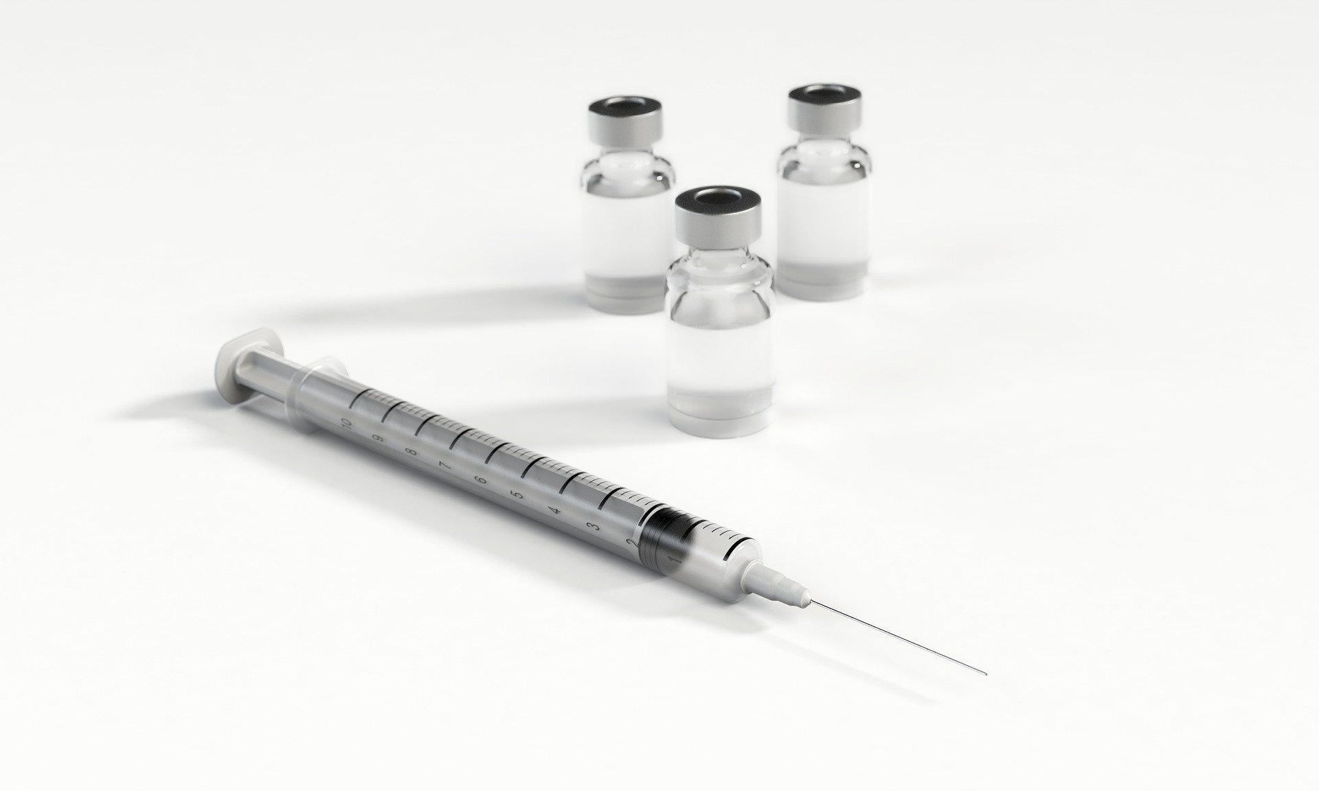 Spain to give over-70s third dose of COVID vaccine