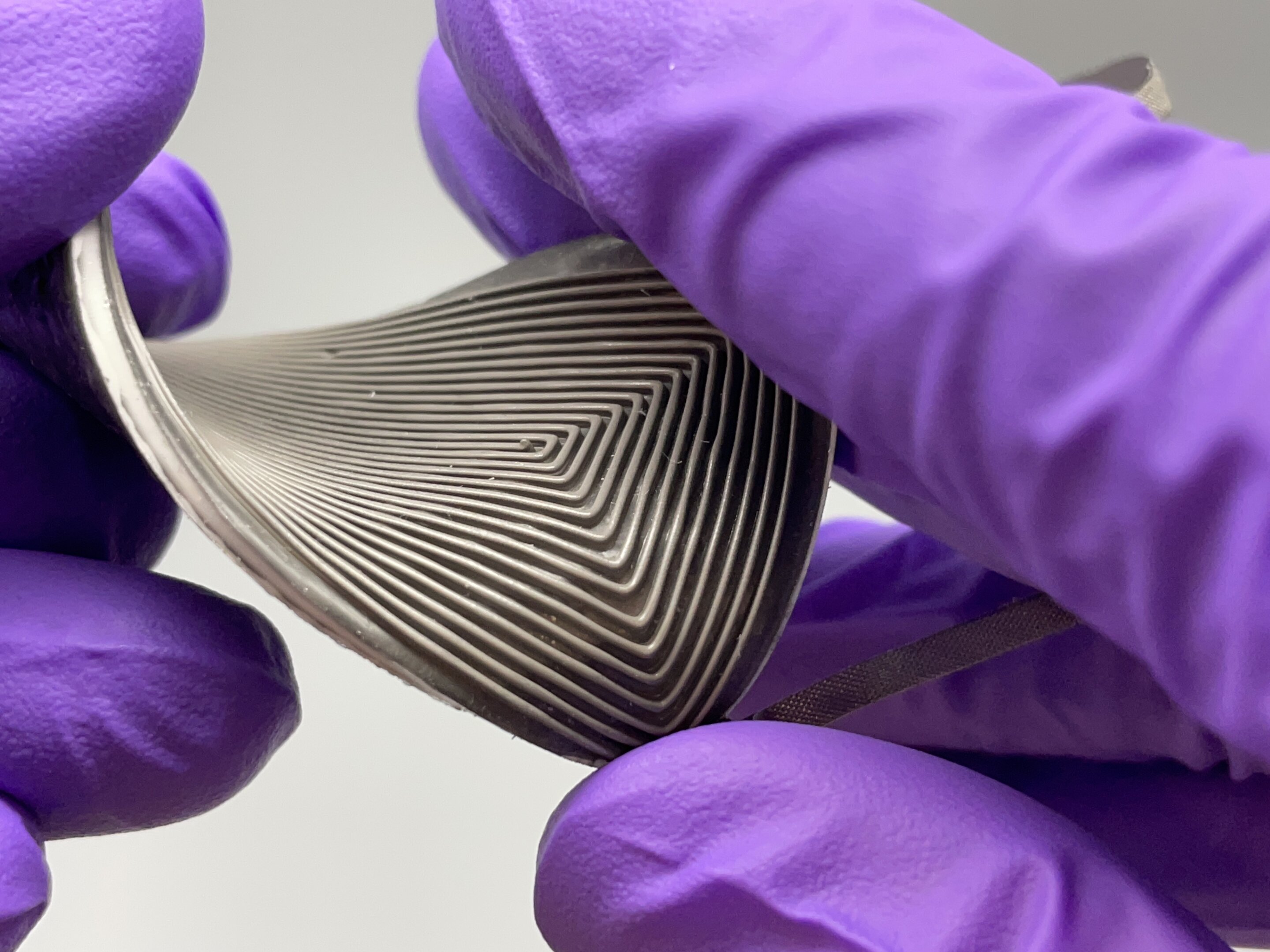 #A flexible device that harvests thermal energy to power wearable electronics