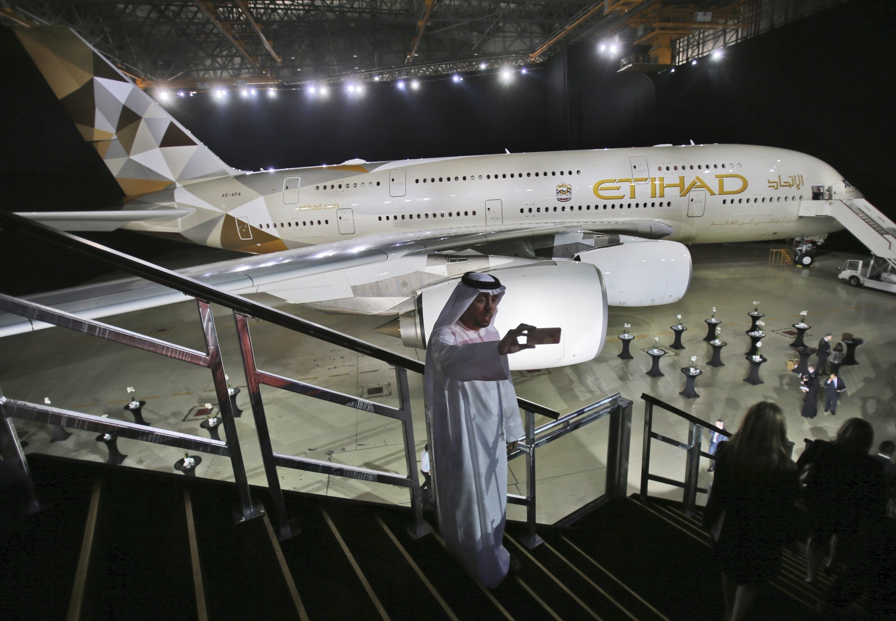 Abu Dhabi’s Etihad carrier posts $476M loss amid pandemic