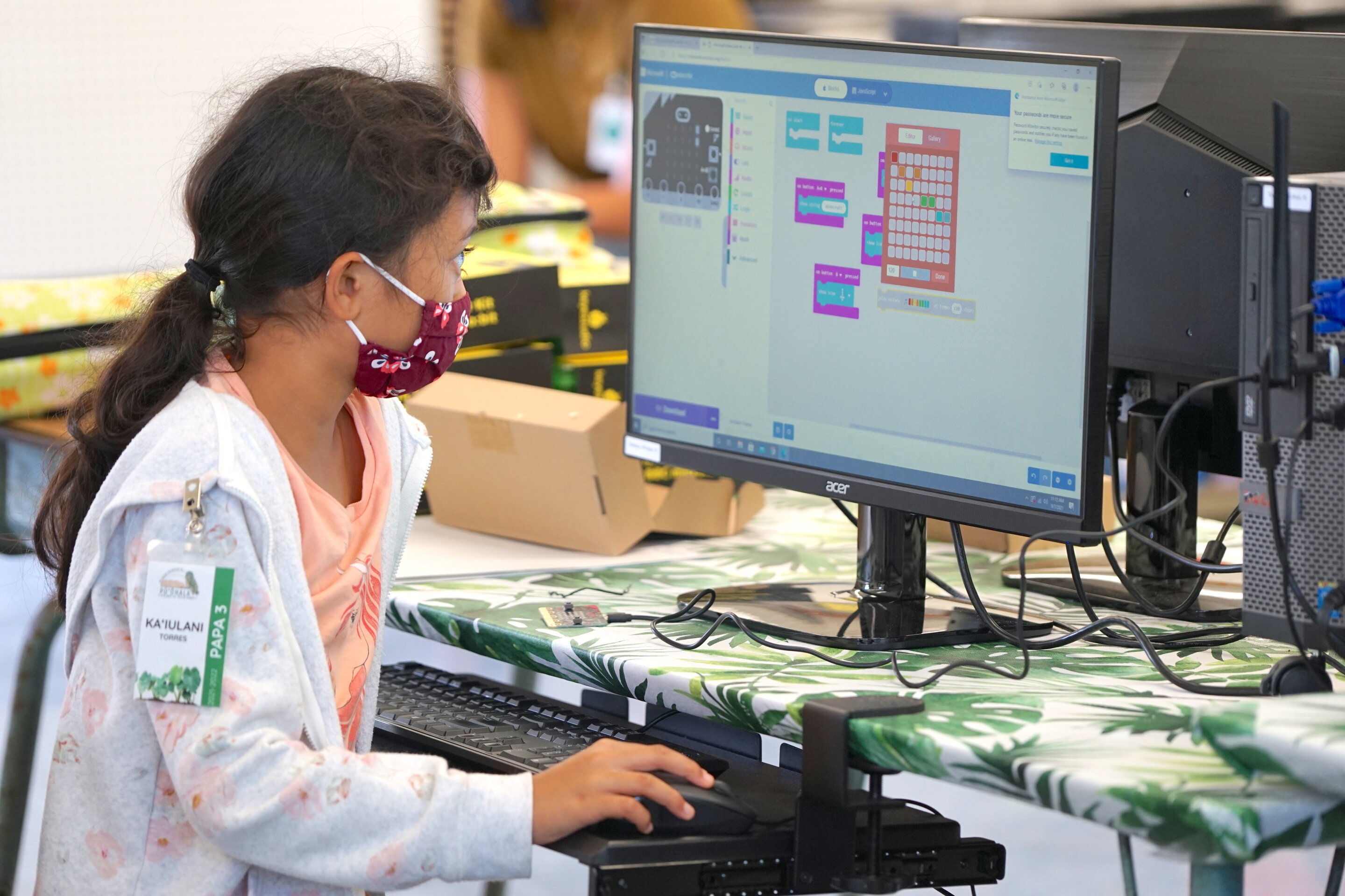 Battery-free MakeCode empowers kids to code sustainably