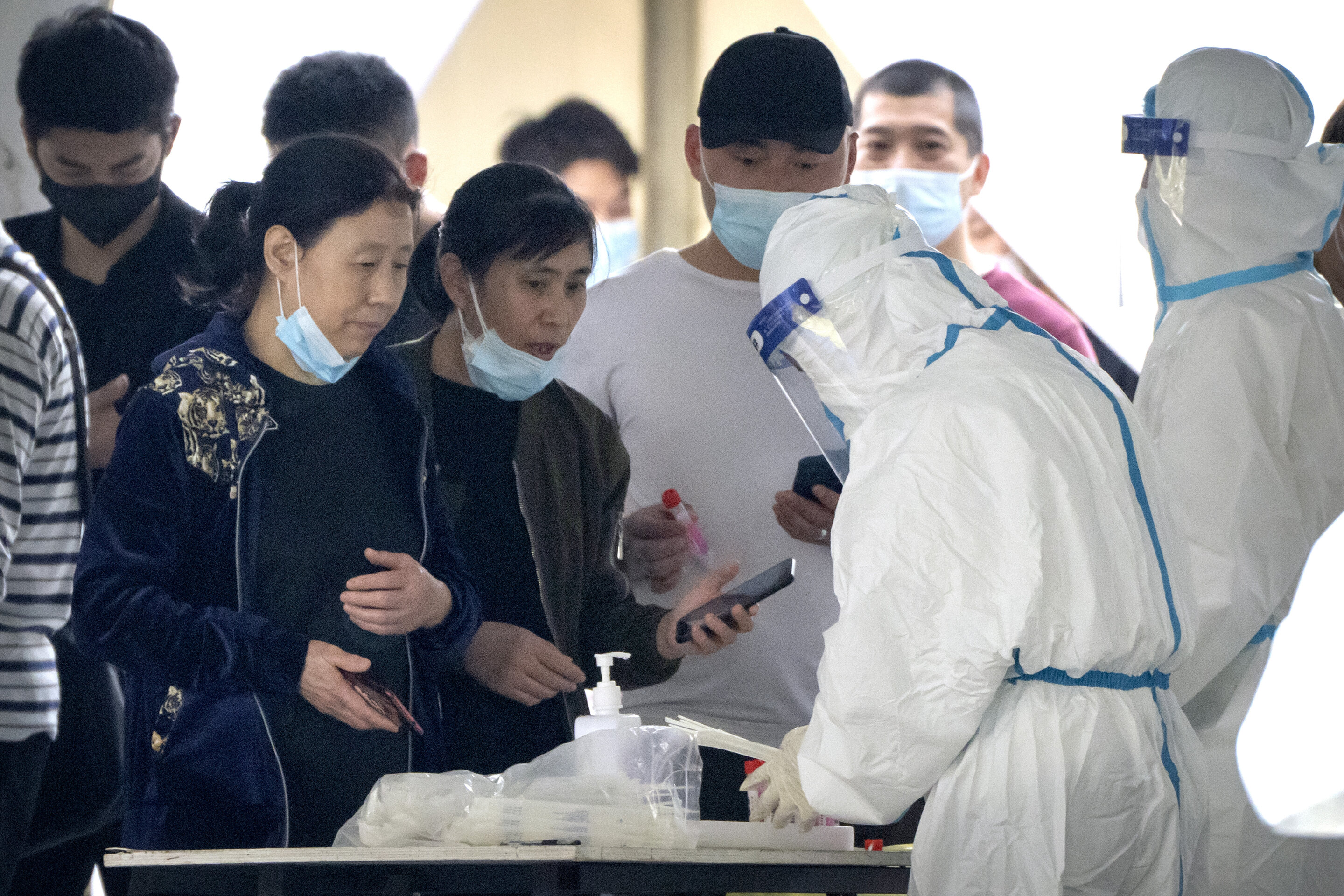 #Beijing on alert after COVID-19 cases discovered in school