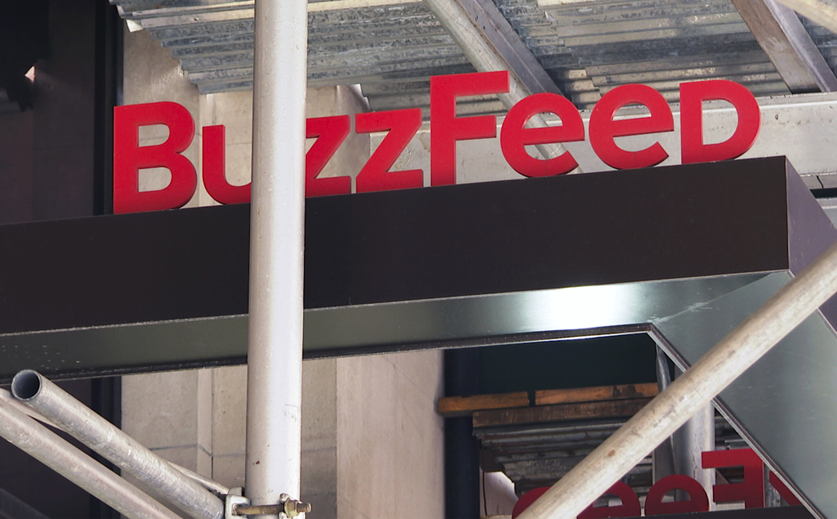 BuzzFeed cutting jobs, top editors leaving news division