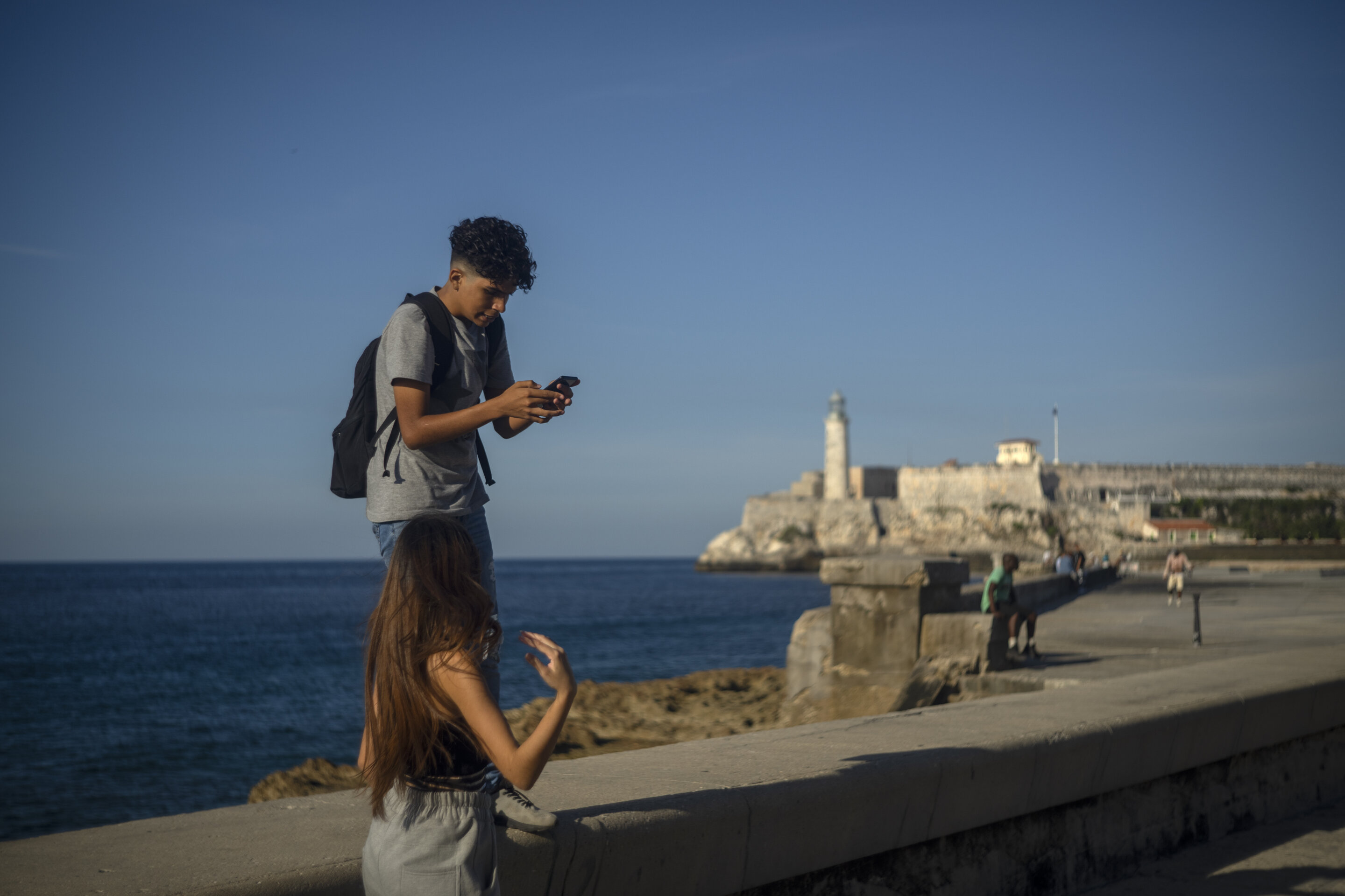 Cuba’s informal market finds new space on growing internet