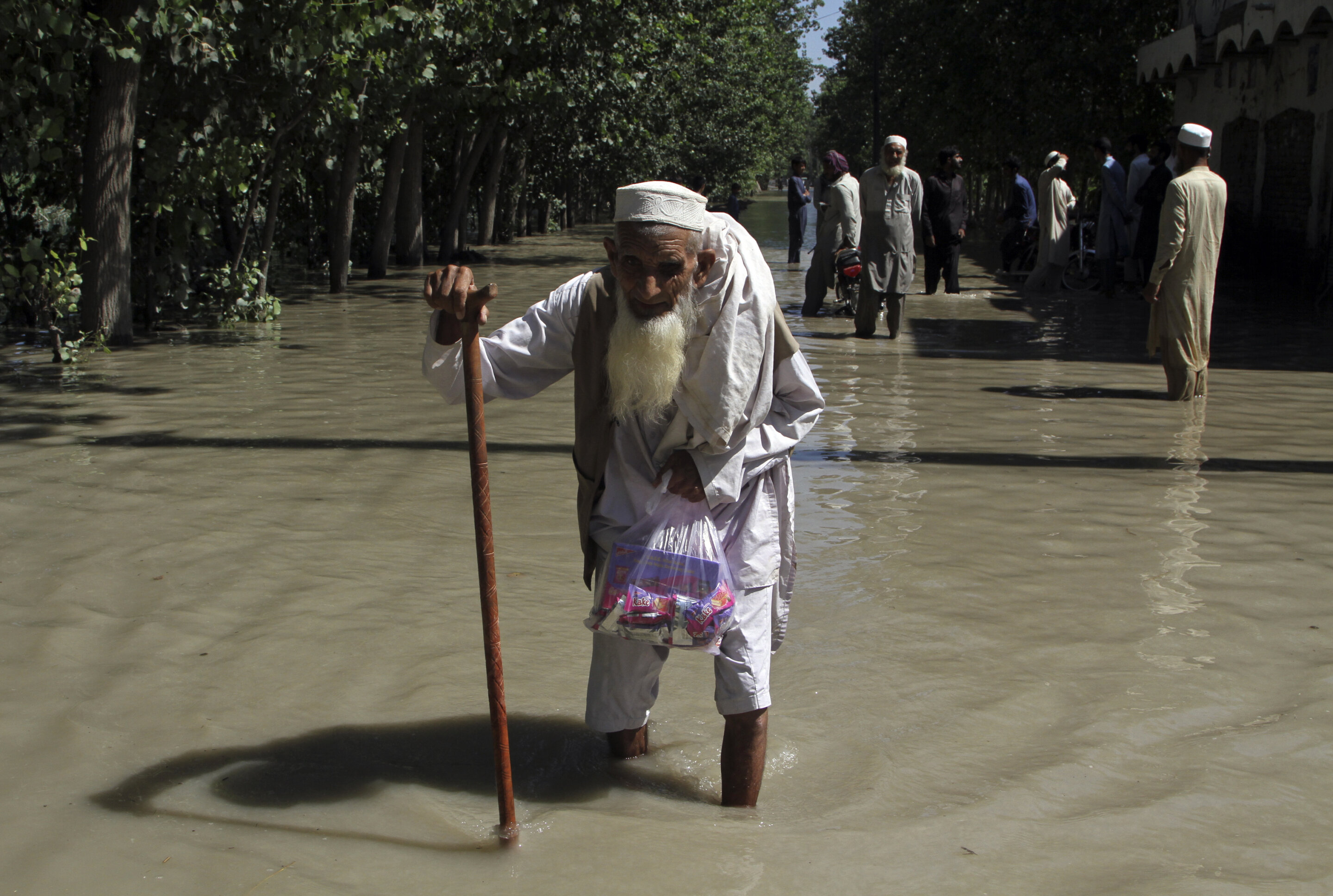 #Pakistan fatal flooding has hallmarks of warming