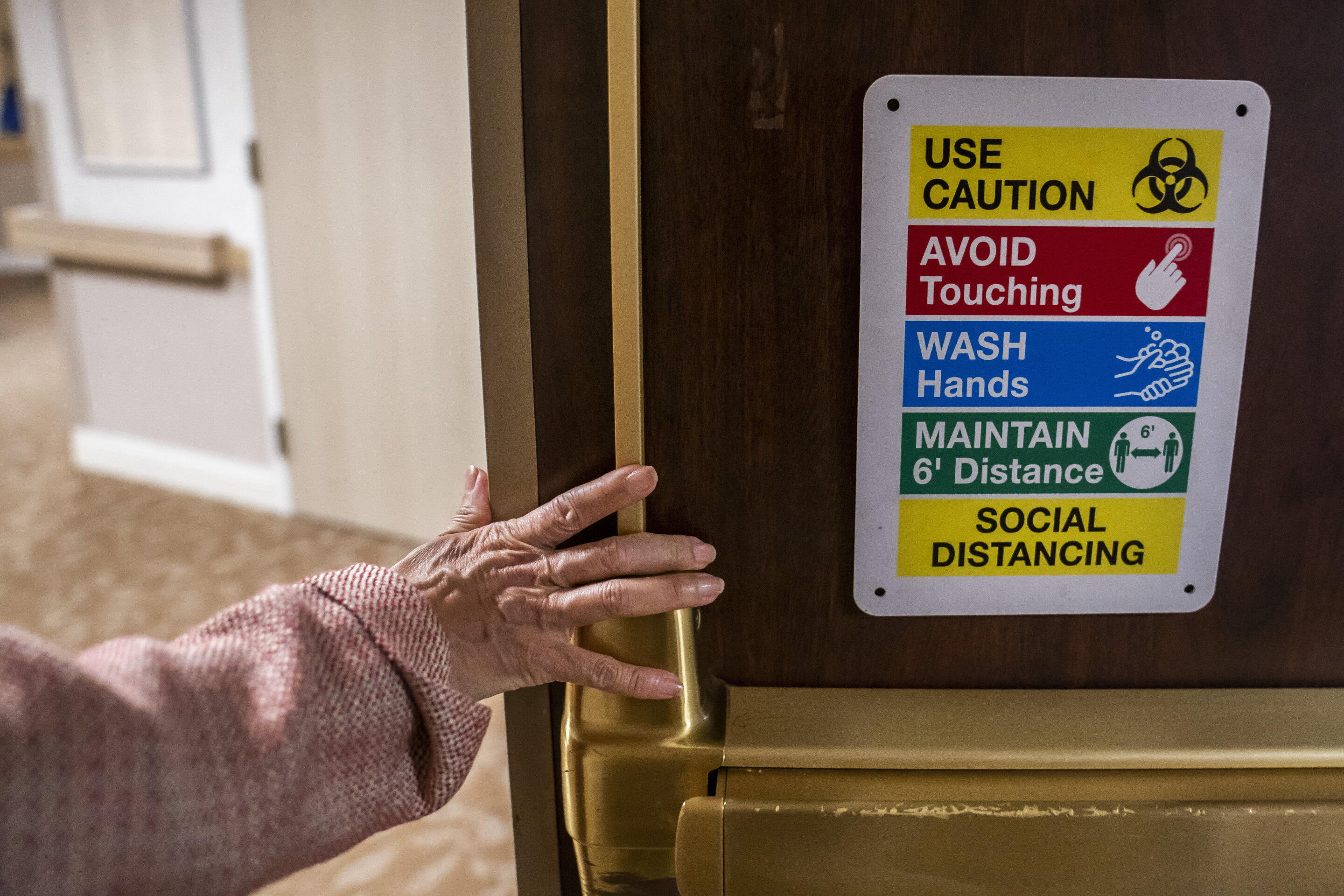 #Hospitalizations signal rising COVID-19 risk for US seniors