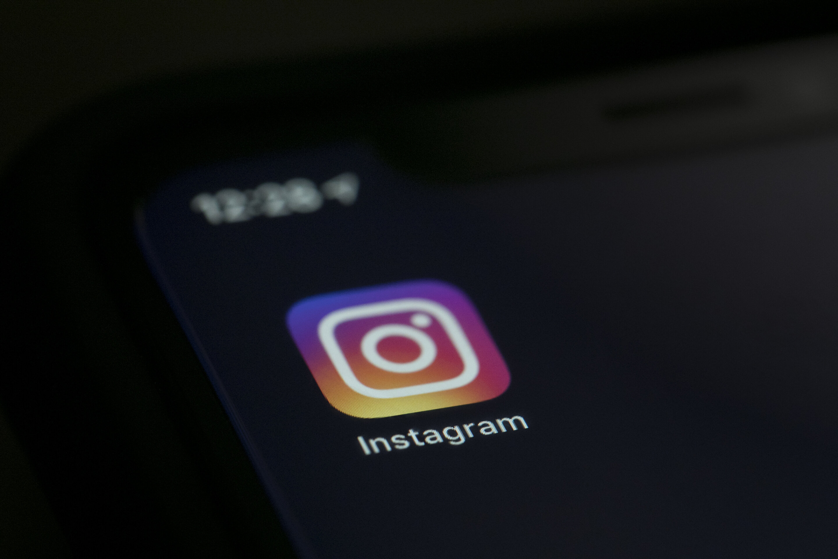 #Instagram hides some posts that mention abortion