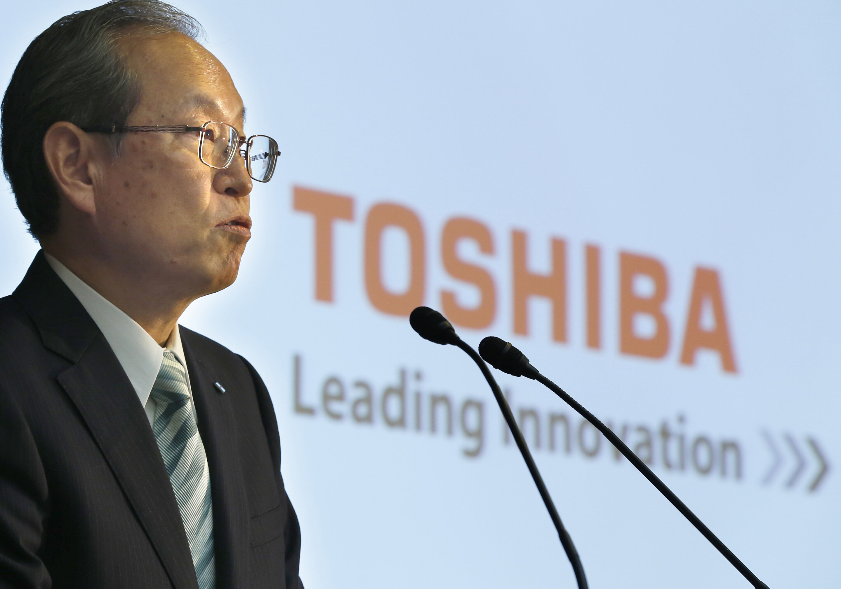Japan’s Toshiba CEO steps down amid restructuring efforts