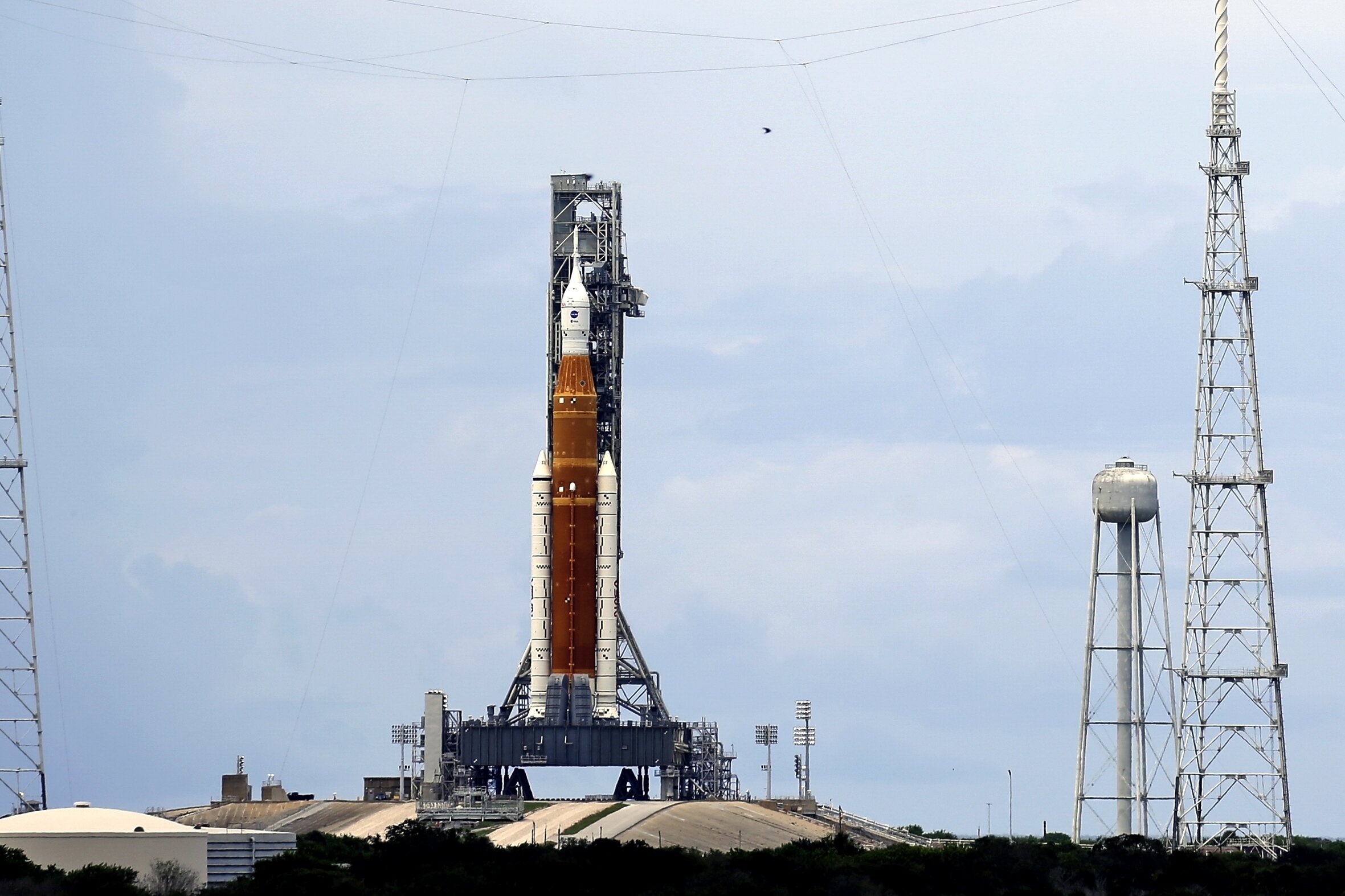 #NASA moon rocket on track for launch despite lightning hits