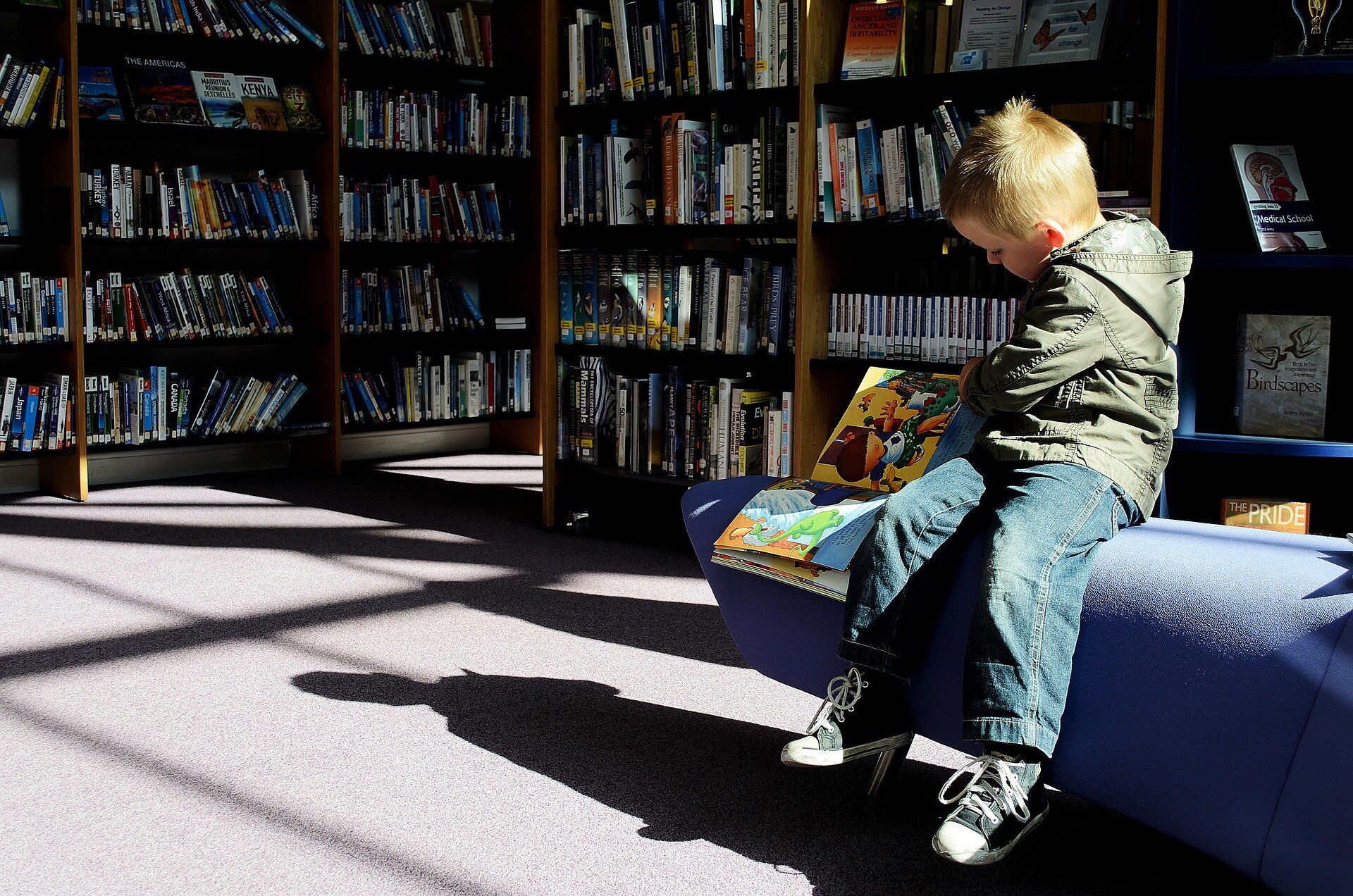 #Reading for pleasure early in childhood linked to better cognitive performance and mental well-being in adolescence