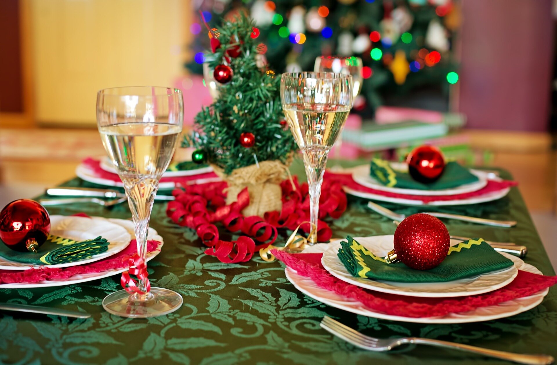 Naukowcy szerzą świąteczną radość, ponieważ badania pokazują, że świąteczny obiad może być zdrowy