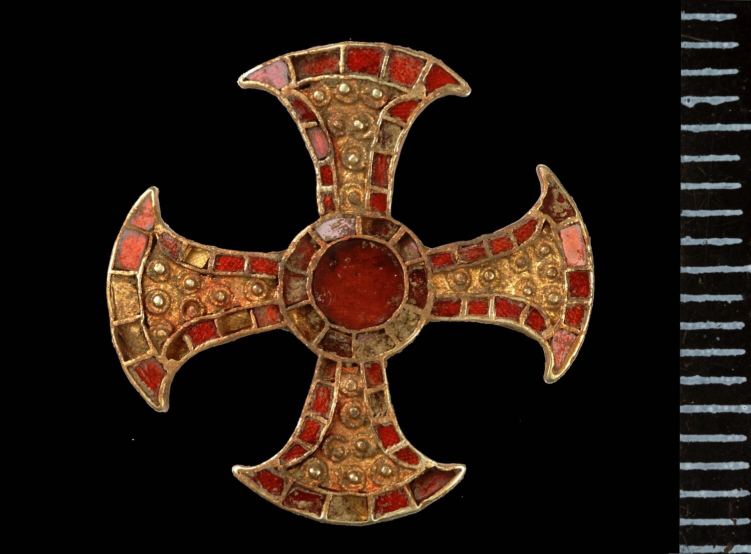 Anglo-Saxon cross buried for 1,000 years seen in stunning detail for the  first time