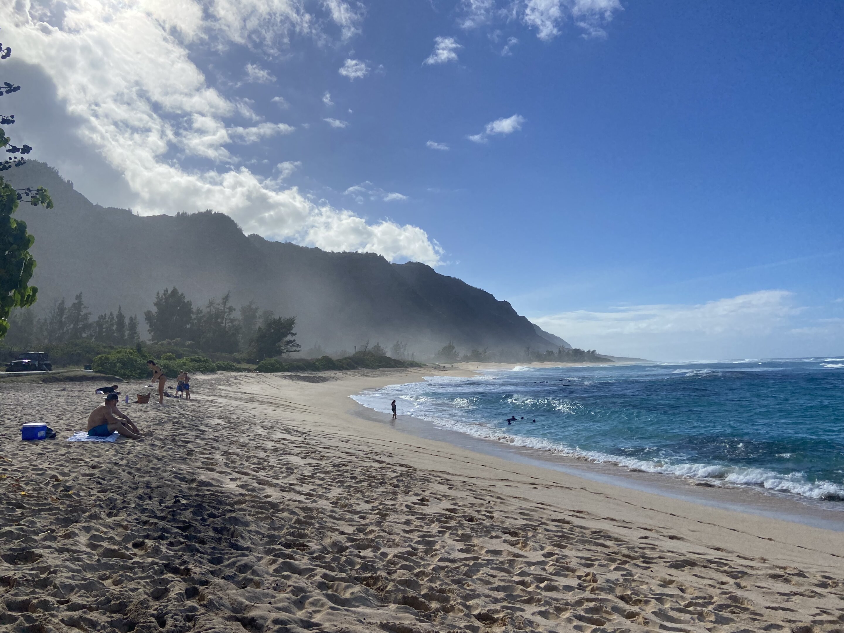 Giant sea salt aerosols found to play major role in Hawai’i’s coastal clouds, rain