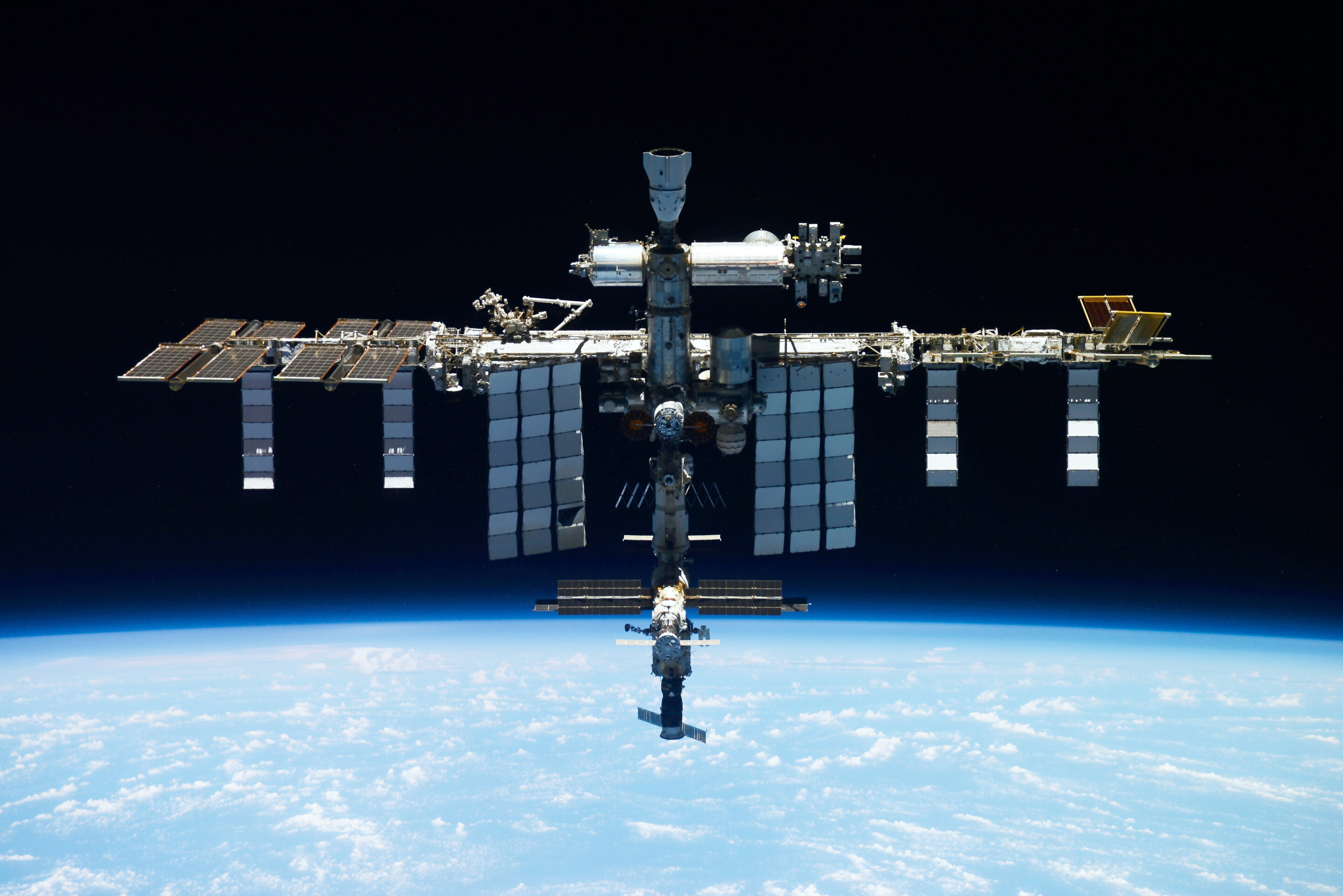 Temporary Power Outage at NASA Interrupts Communication with Space Station