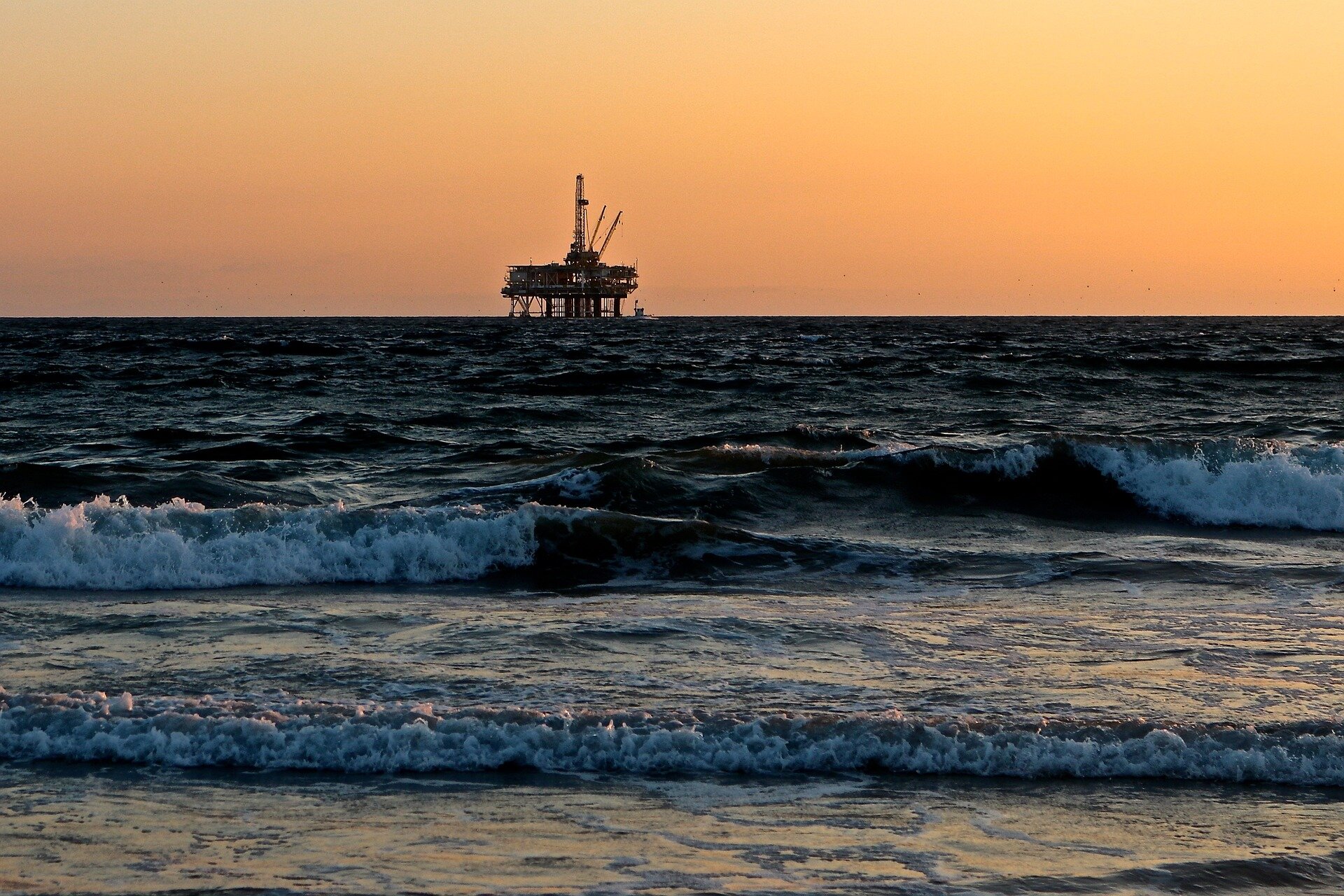 Researchers urge investigation into possible consequences of decommissioned offshore structures