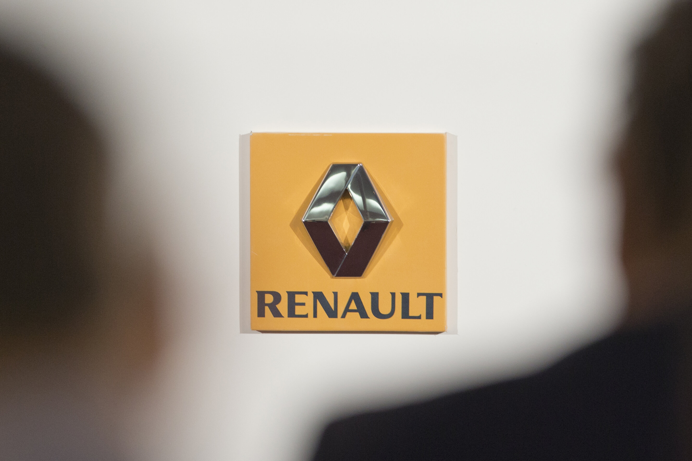 Renault group. Логотип Рено Франция. Groupe Renault. Renault Group graphique.