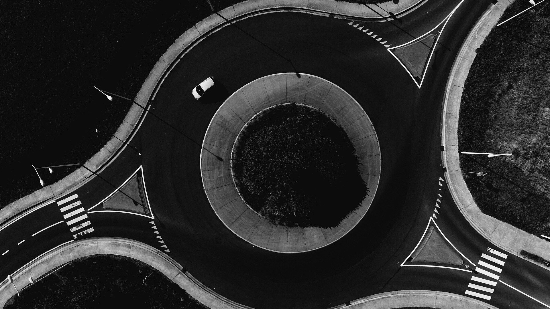 What are roundabouts? A transportation engineer explains the safety benefits of these circular intersections