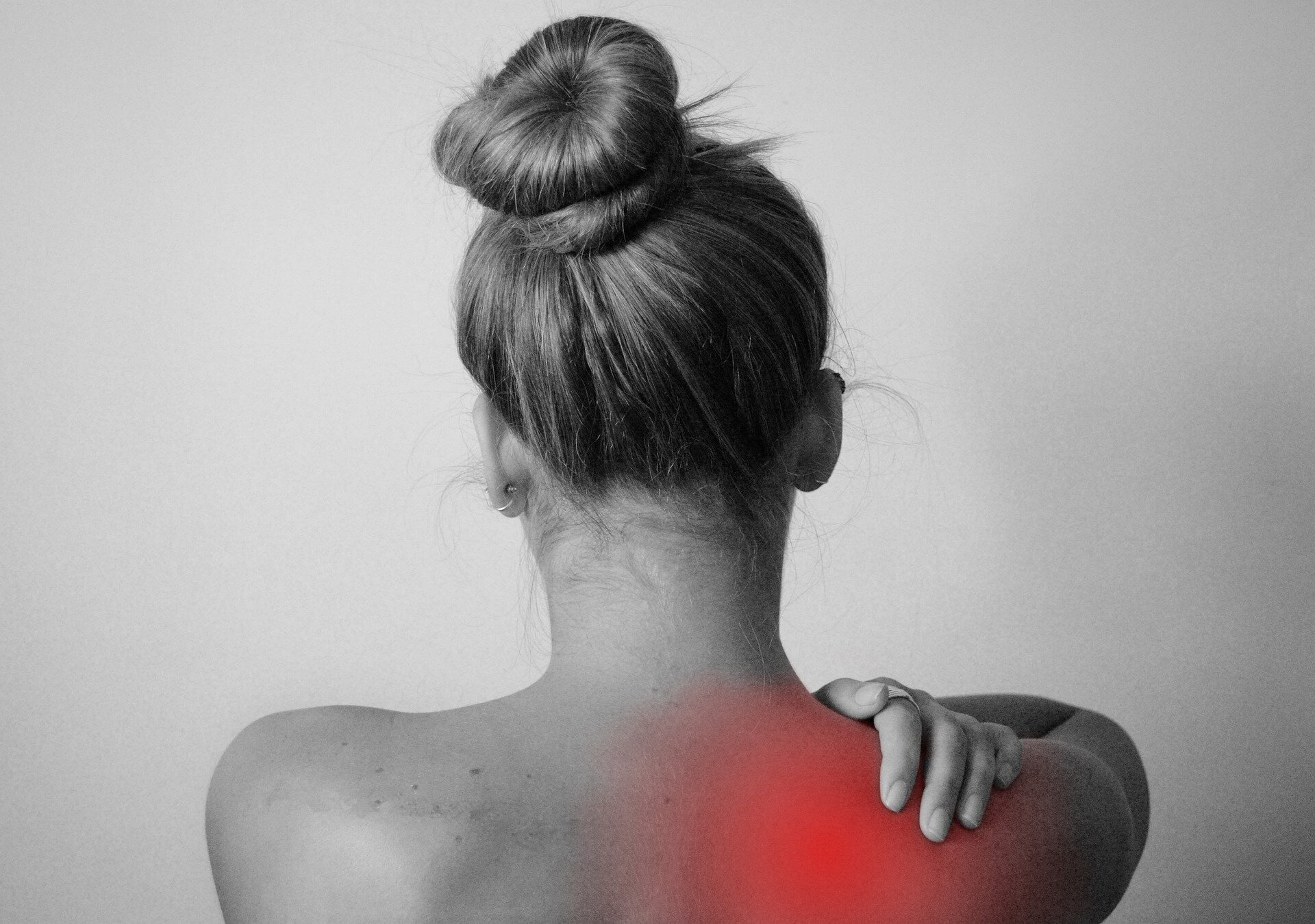 #No benefit of physiotherapy over general advice after dislocated shoulder: Clinical trial