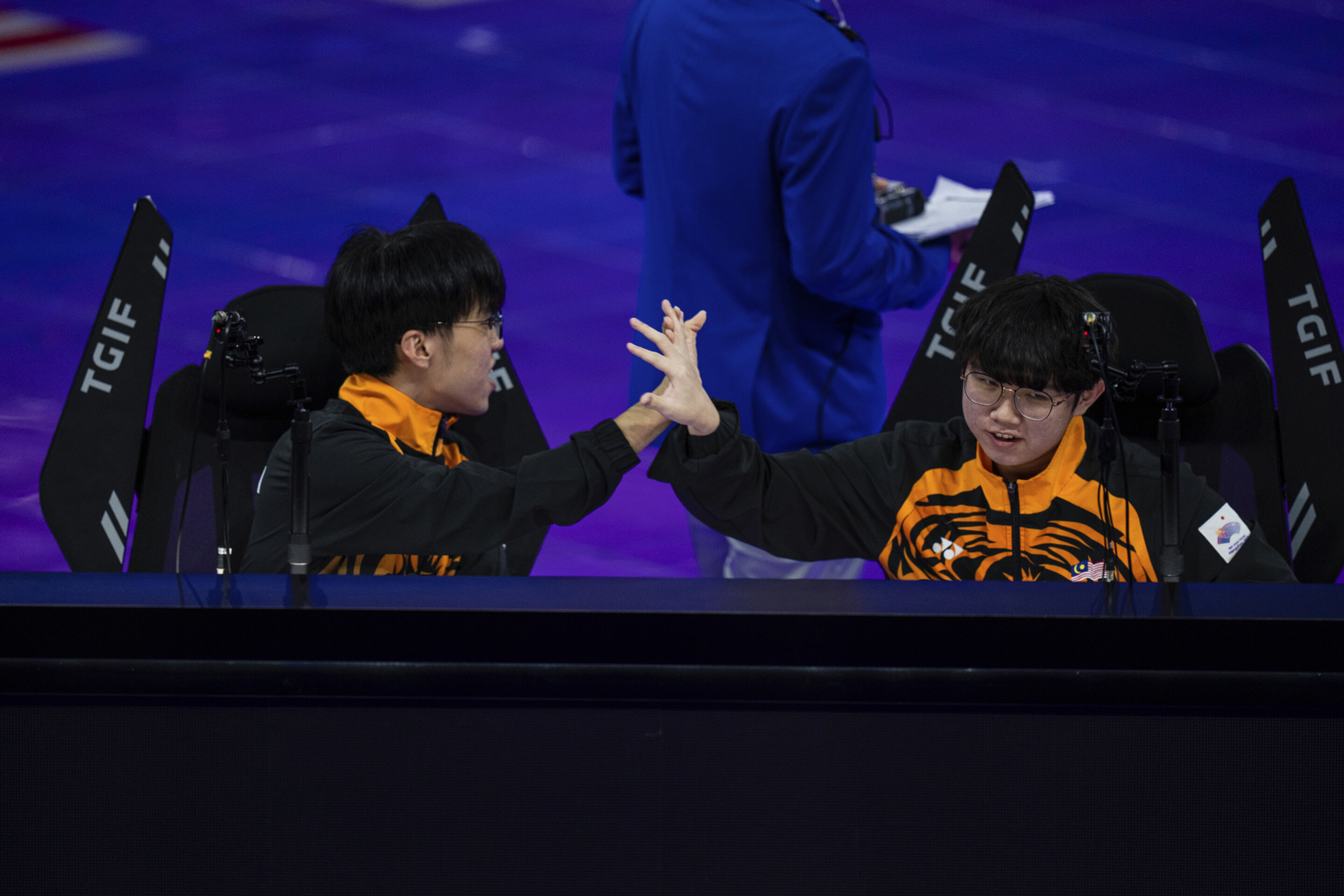 Desperate eSports fans in ticket-grabbing frenzy at Asian Games