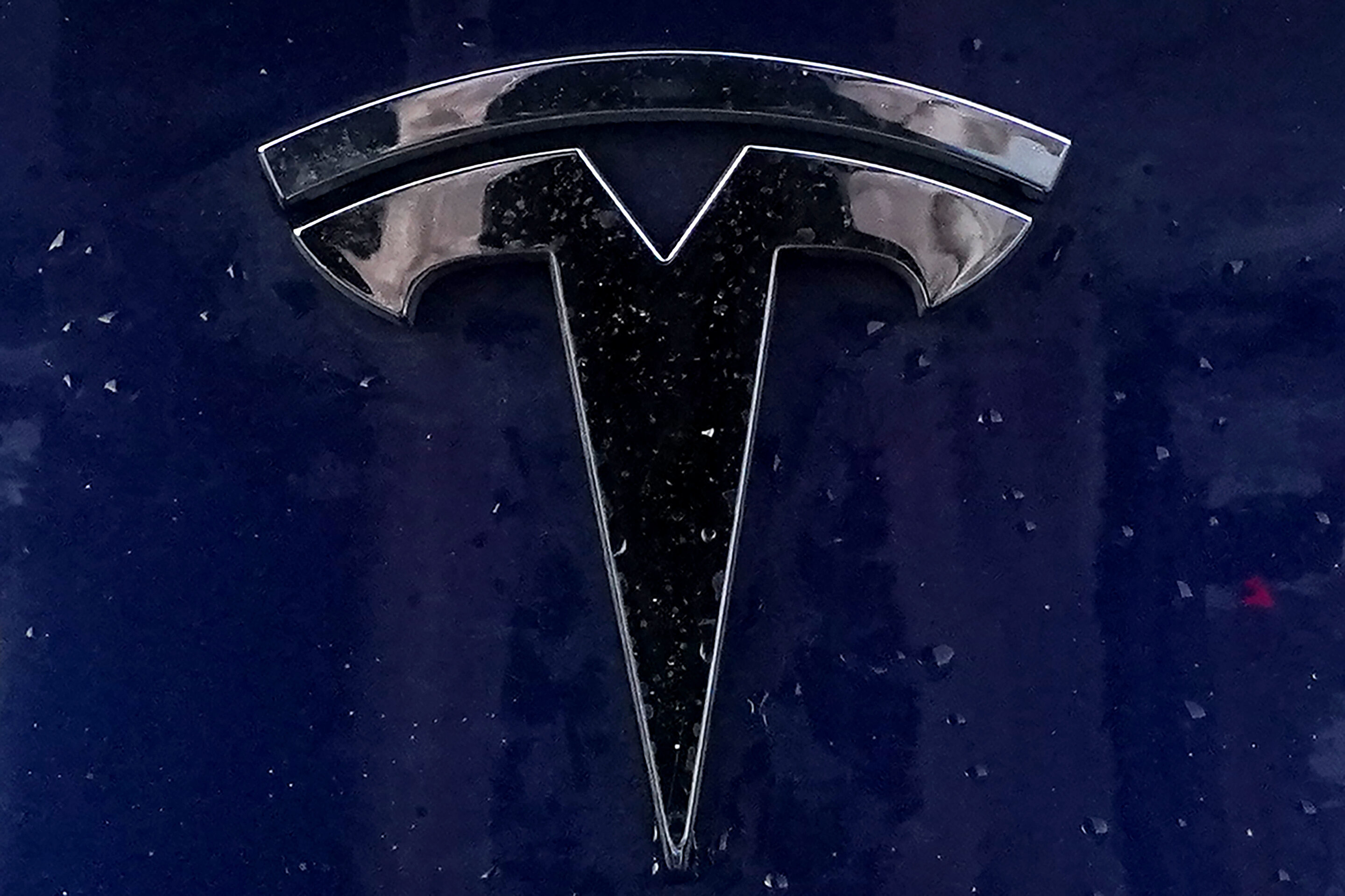 #Tesla cuts prices on all models, 3rd cut this year