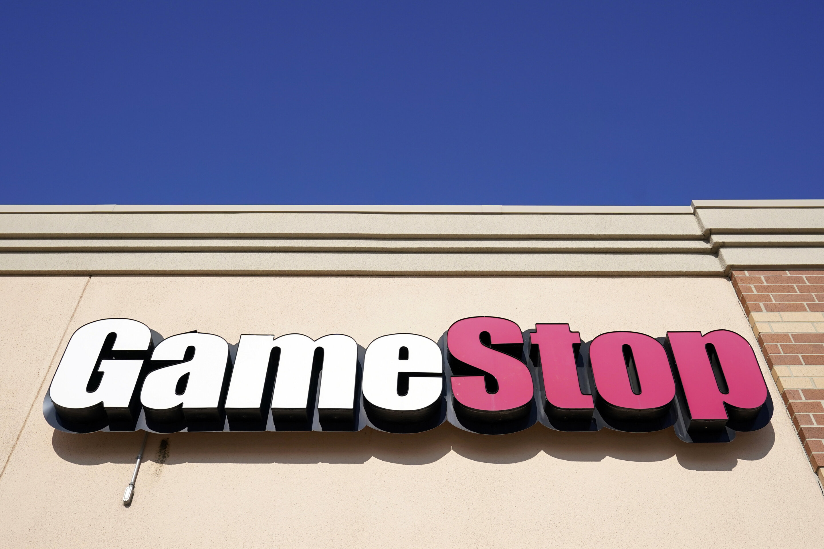 #Gamestop’s annual shareholder meeting disrupted after ‘unprecedented demand’ causes tech issue